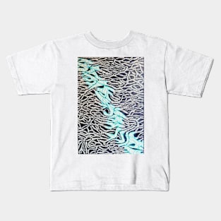 Worm lines Kids T-Shirt